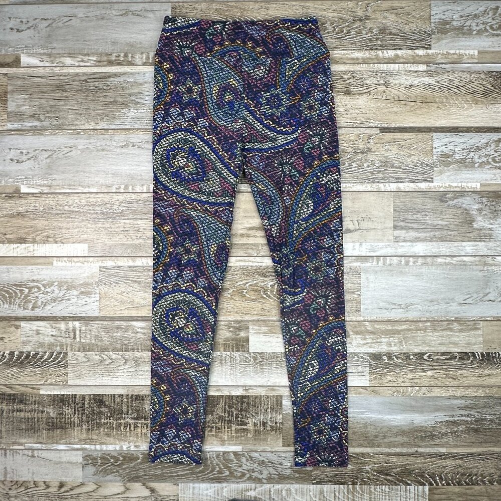 Lularoe One Size leggings paisley